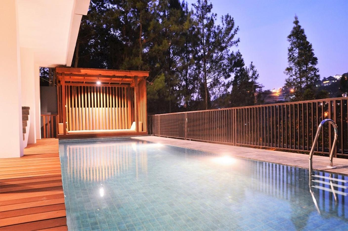 Tulip Hill View Villa 5 Bedrooms With A Private Swimming Pool Bandung Zewnętrze zdjęcie